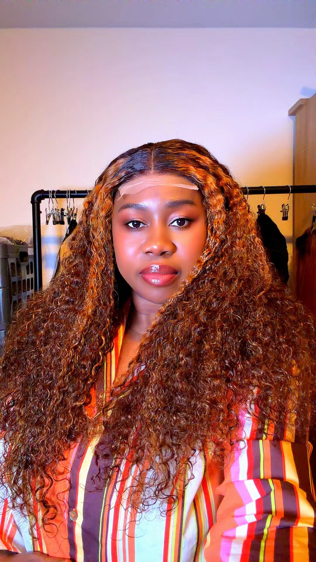 Deep Curly 20” Wig – 4x4 Closure | 250g Density | P4/30 Color | Unit No. 073