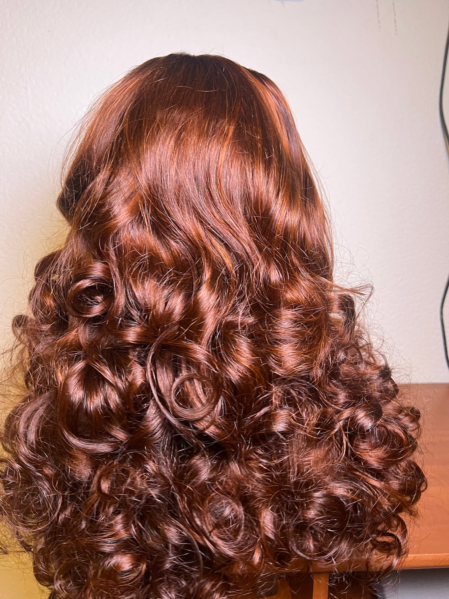 Nr:16    bouncy curly wig