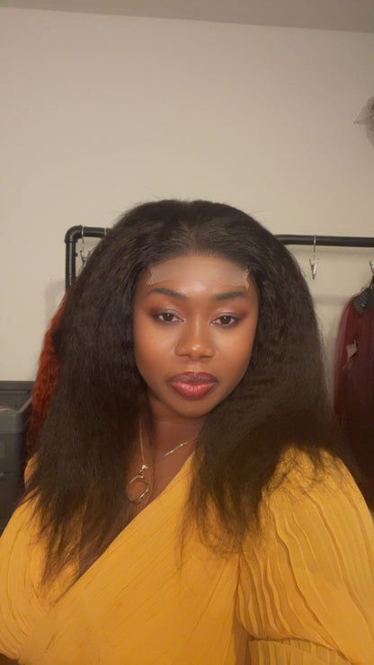 Nr 00009     Kinky straight