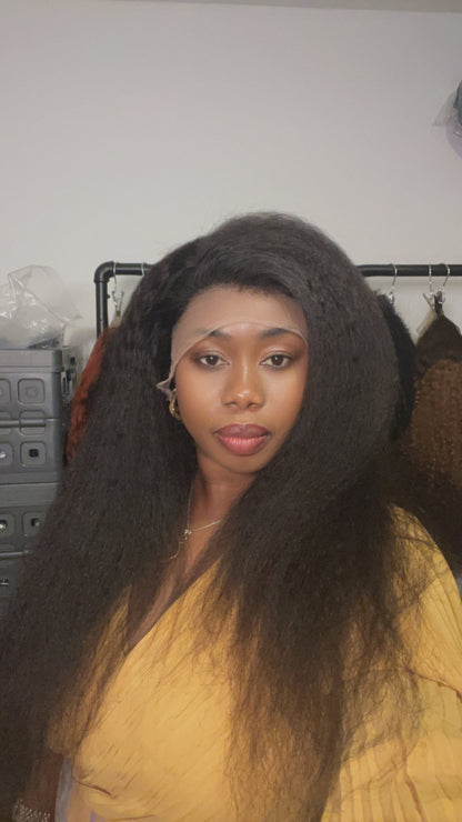 Nr 0005.   Kinky straight