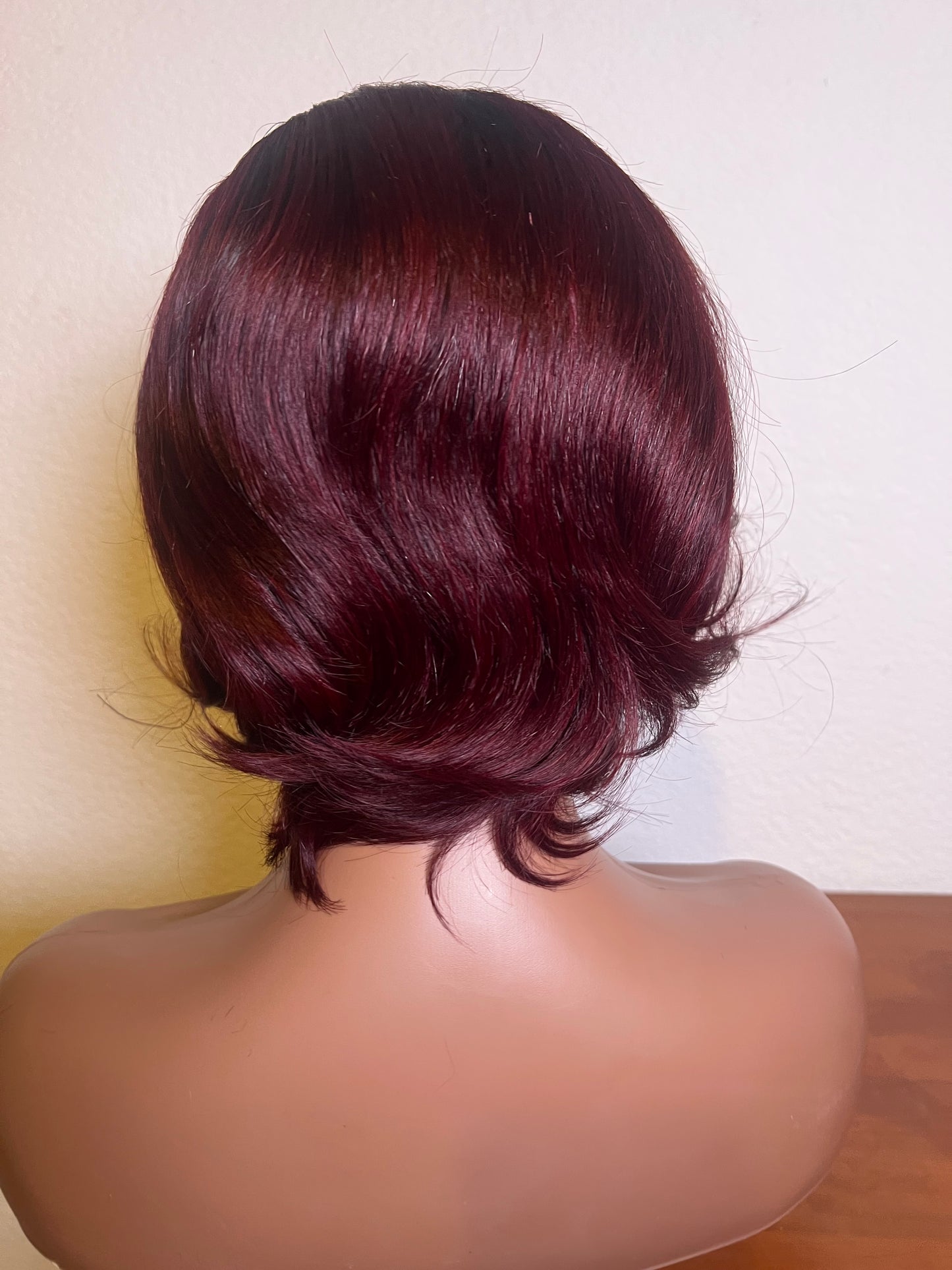 Nr: 21.     Fashion pixie wig