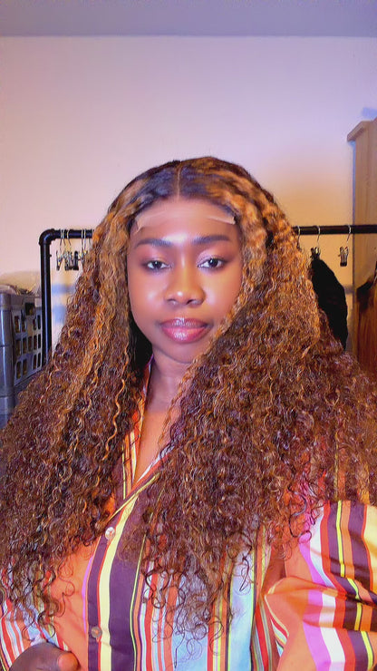 Deep Curly 20” Wig – 4x4 Closure | 250g Density | P4/30 Color | Unit No. 073